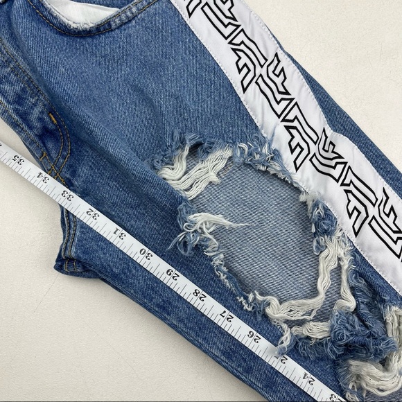 LF Starter Baggy Jeans - Picture 6 of 12